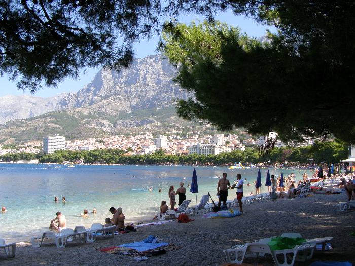 Makarska - pláž, Chorvatsko